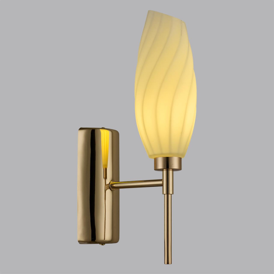 Бра LUMION 6518/1W SHIVON неоклассика золотой 1x40W