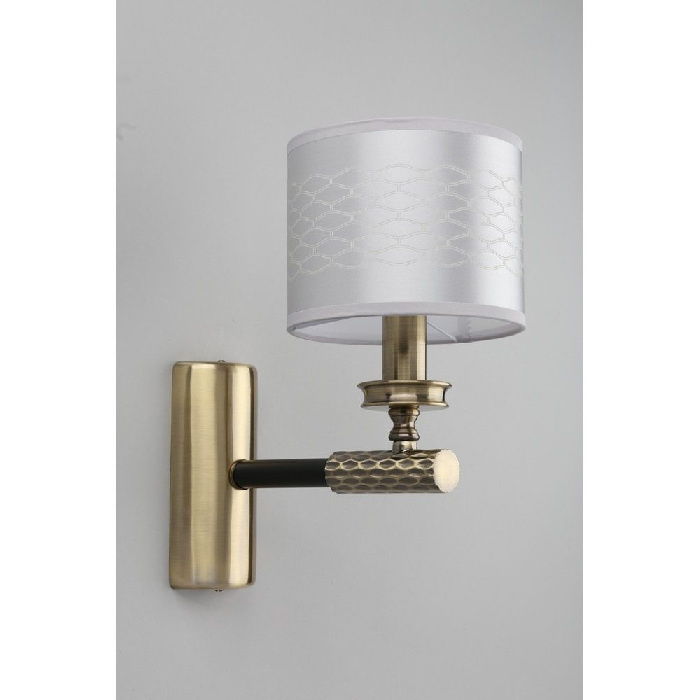 Бра Albinia OML-57301-01 Omnilux E14 2400-2800K Классический